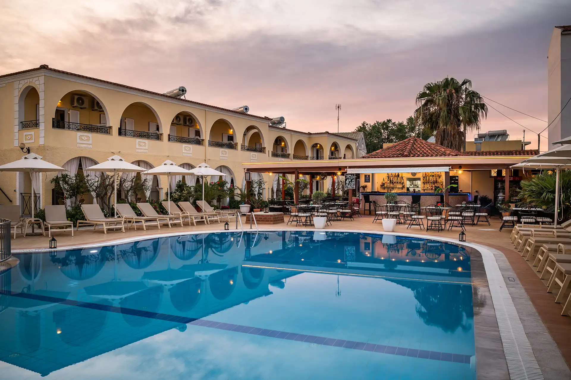 Konstantina apartments corfu kavos hero