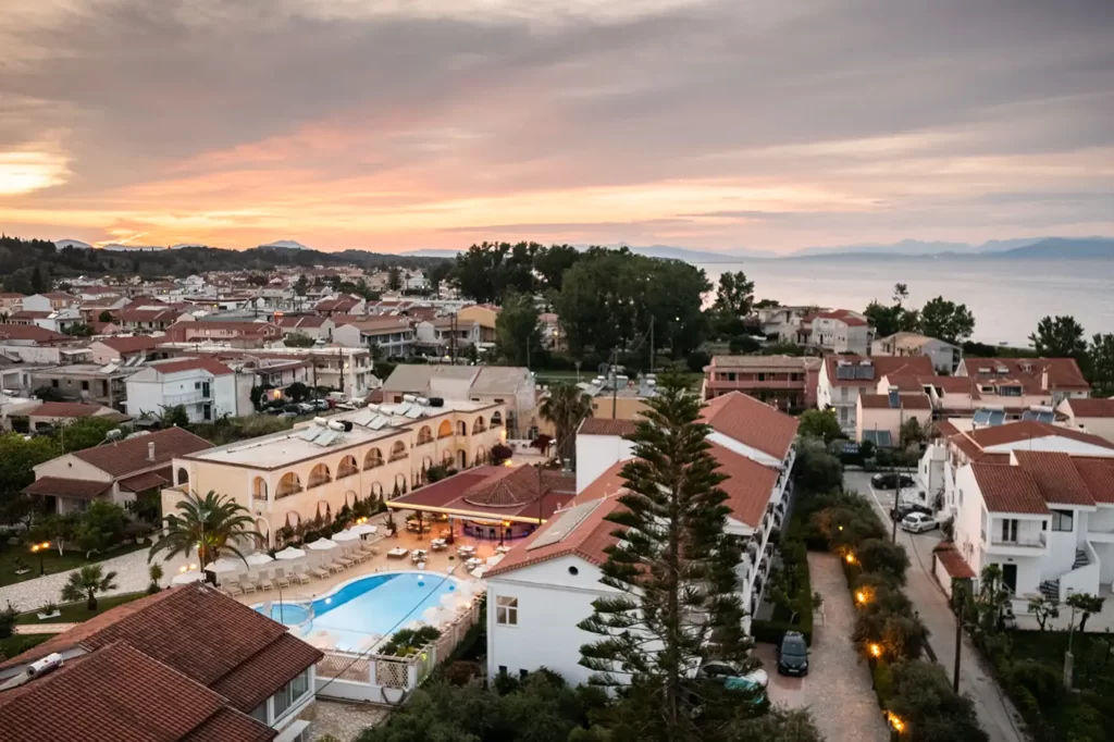 Konstantina apartments corfu kavos hotel corfu